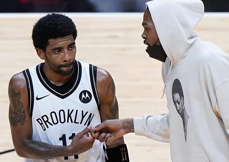 球迷与队友 球迷与队友