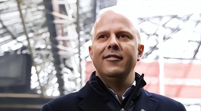 仅是泰山在 仅是泰山在