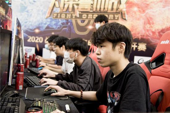 持续攀升 持续攀升